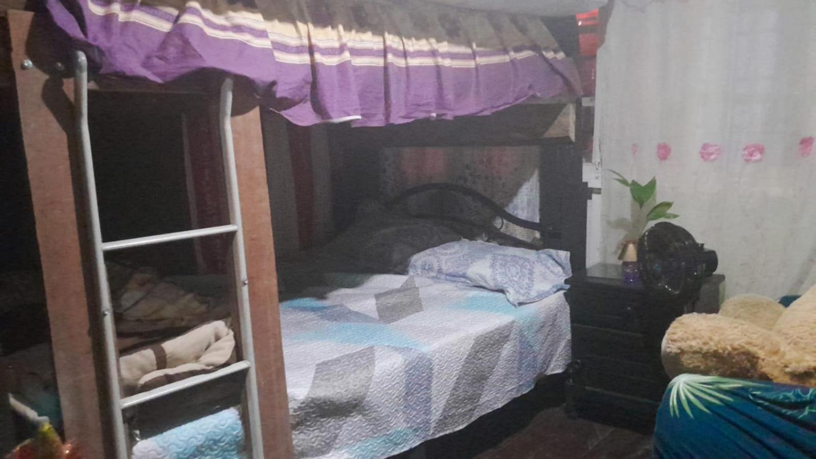 Hostal Cafe Axel Bocas del Toro Eksteriør billede