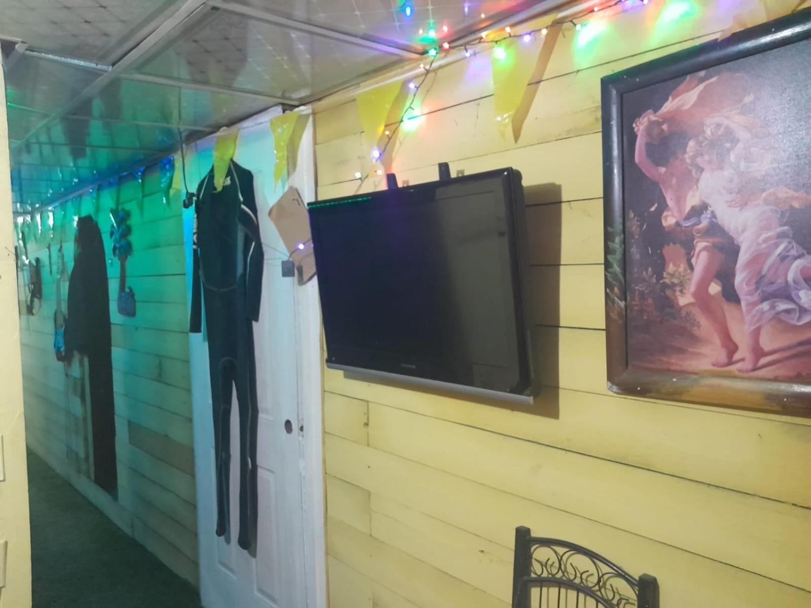 Hostal Cafe Axel Bocas del Toro Eksteriør billede