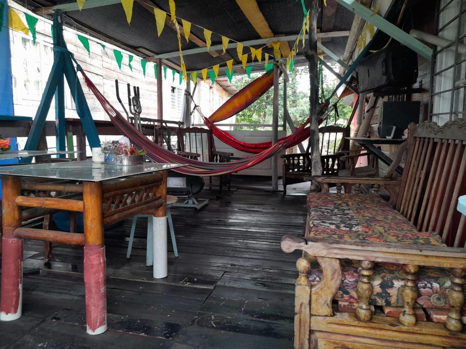 Hostal Cafe Axel Bocas del Toro Eksteriør billede